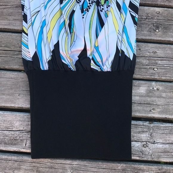 BEBE Silk/Spandex Printed Dress - Picture 5 of 9